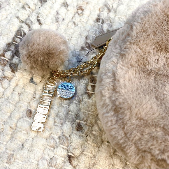 NWT GUESS Vanna Faux Fur (Clutch) – Luxe Gold-Tone Hardware Rhinestone Detail - Picture 5 of 11